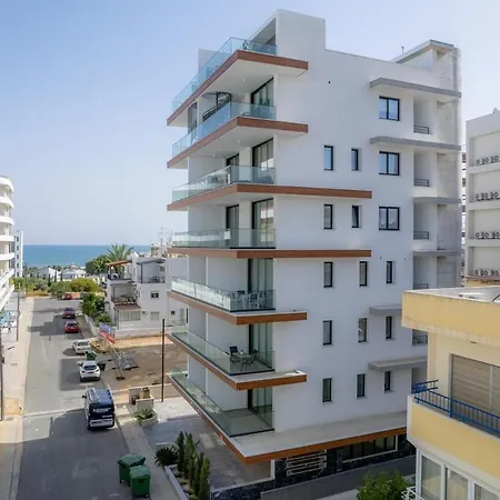 Seaview Suite49 Steps To Mackenzie Beach Larnaca Larnaca