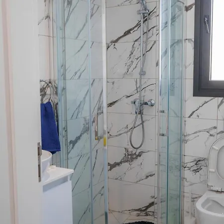 Hubstay - Seaview 49 In Mackenzy *