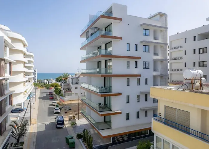 Apartament Seaview 49 With Balcony & Open Kitchen, Free Parking & Smart Tv *